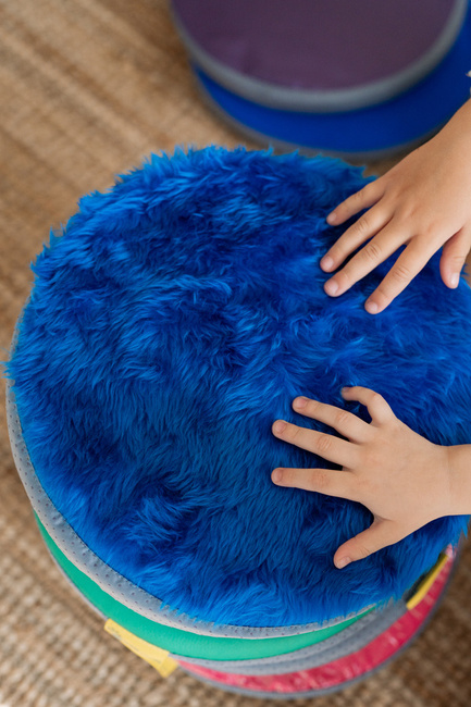 Poduszka Sensoryczna ekoskóra zielona 1 szt.- OUTLET - przybrudzony materiał