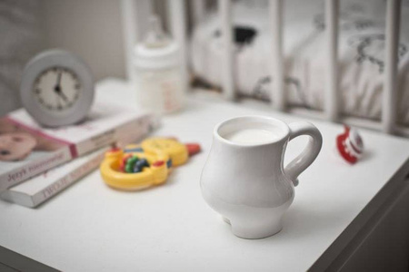 Ciążowy kubek /II gatunek/