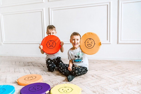 Poduszki EKOSKÓRA zestaw Emocje 6 szt. AKSON