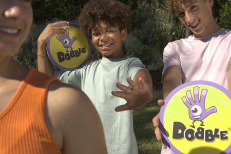 Gra rodzinna towarzyska Dobble Giant Gigant plenerowa